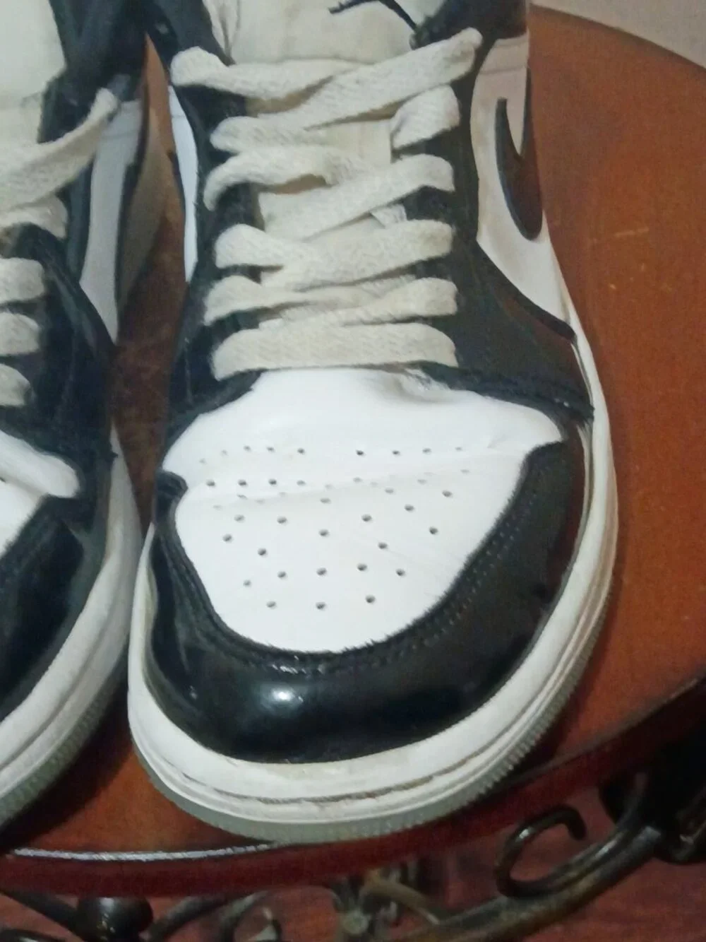 Air Jordan 1 Low SE Concord Black White Patent Leather DV1309-100 Sneaker Sz 8.5